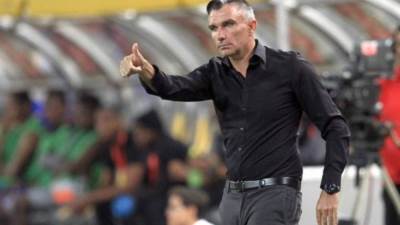 كارتيرون يحقق إنجاز تاريخي مع الزمالك بعد الفوز بالسوبر المصري .. تعرف عليه