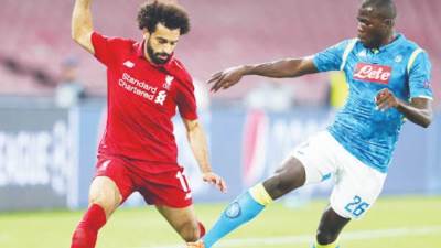 ليفربول يتفاوض مع نابولي لإبرام صفقة تبادلية من العيار الثقيل