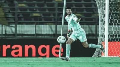 "كاف" يختار محمد الشناوي أفضل لاعب في مباراة الأهلي والوداد المغربي