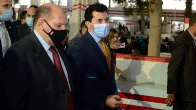 وزير الرياضة يجتمع  مع رئيس الزمالك ويقبل استقالة نائب اللجنة