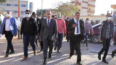محافظ سوهاج يتفقد مشروعات المبادرة الرئاسية "حياة كريمة" بقرية عرابة أبو الدهب