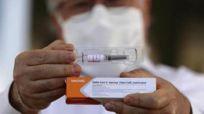 منظمة الصحة العالمية تجيز الاستخدام الطارئ للقاح سينوفاك