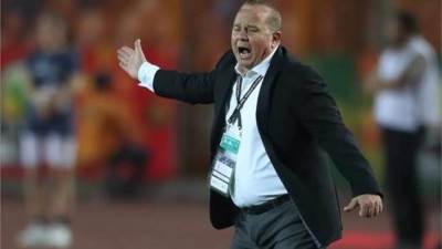 شوقي غريب يكشف تفاصيل "الخطاب" المُرسل لـ"ليفربول" بشأن صلاح