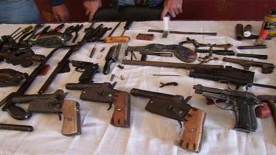 أجهزة الأمن تضبط 32 قطعة سلاح ناري و116 قضية مخدرات