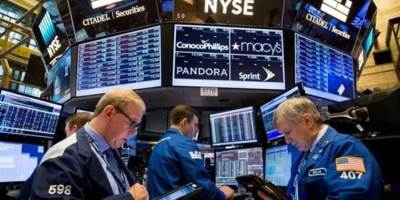 سوق الأسهم الأمريكية يغلق على انخفاض