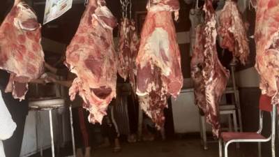 حملات مكثفة لبيطري المنيا على محلات الجزارة المخالفة