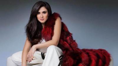 نجوم أدخلهم الخطأ الطبي في غيبوبة.. أحدثهم ياسمين عبد العزيز