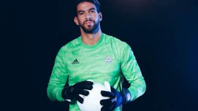 إكرامي يدافع عن اللاعبين بعد الخروج من الأولمبياد 