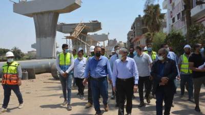 محافظ المنيا يتفقد أعمال إنشاء كوبري ملوي على الإبراهيمية بـ290 مليون جنيه