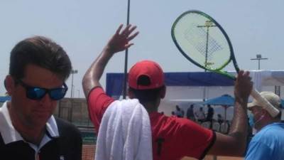 مصر تنتزع الانتصار الأول من الجزائر في كأس ديفيز