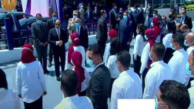 السيسي: الدولة تعتبر كل شاب مصري بمثابة مشروع كبير