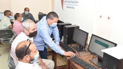 جامعة سوهاج تنظم دورة تدريبية للعاملين في مجال الحاسب الآلي