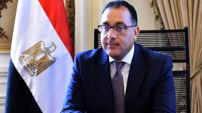 مدبولي: المشروعات المتوسطة والصغيرة تحظى باهتمام السيسي