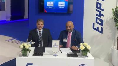 مصر للطيران للصيانة والأعمال الفنية تتعاقد مع طيران الجزيرة في 6 مطارات