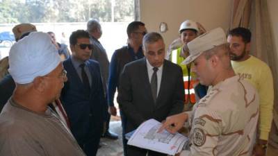 محافظ سوهاج يتابع أعمال تنفيذ المشروعات بقرى البلينا 