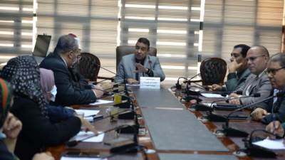 سكرتير عام الدقهلية يناقش تفعيل خطة محو الأمية وتعليم الكبار