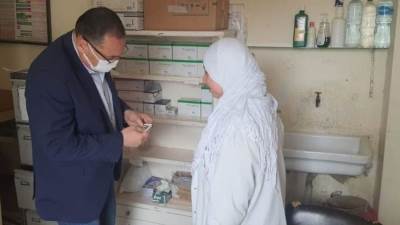 محافظ الشرقية يفاجئ العاملين بالوحدة المحلية بالصالحية ويتفقد طب الأسرة بفاقوس