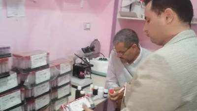 غلق وتشميع عيادتين وضبط ٨ منشآت طبية تدار بدون ترخيص بالبحيرة