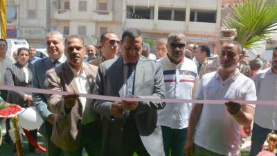 محافظ البحيرة يفتتح منفذ المنطقة الشمالية العسكرية للمواد الغذائية واللحوم بدمنهور