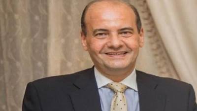 قنصل مصر بشيكاجو يلتقي حاكم ولاية إنديانا استعدادًا لحضوره مؤتمر Cop 27 بشرم الشيخ