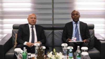 وزير النقل يلتقي وزير البنية التحتية بجمهورية رواندا لبحث تدعيم التعاون المشترك بين الجانبين في مجالات النقل المختلفة