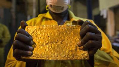 تنزانيا تتبادل المعلومات مع الهند بشأن عمليات تهريب الذهب التنزاني