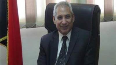 رئيس جامعة المنيا يهنئ البابا تواضروس بمناسبة عيد القيامة المجيد