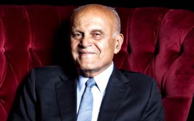 "المصرية اللبنانية" تحصل على حقوق الطبعة العربية لمذكرات الدكتور مجدي يعقوب