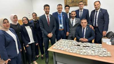 جمارك مطار برج العرب الدولي تضبط محاولة تهريب كمية من النقد المصري