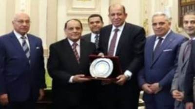 رئيس مجلس القضاء الأعلى يستقبل وزير العدل الأسبق ورئيس وأعضاء مجلس إدارة نادى قضاة مصر