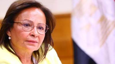 نيفين عثمان توصي بضرورة تطبيق القانون بحزم على كل من يمتنع عن دفع النفقة