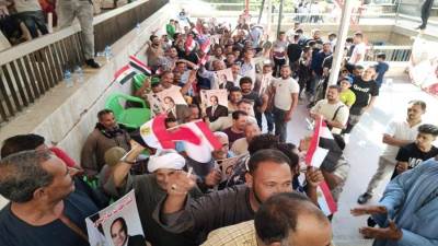 حزب مستقبل وطن يستقبل الألاف من المواطنين لعمل توكيلات داعمة للرئيس السيسي لاستكمال الإنجازات 