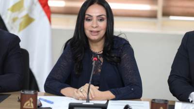 مايا مرسى تهنئ سيدات مصر بعيد العمال: دوركن عظيم ومُقدر 