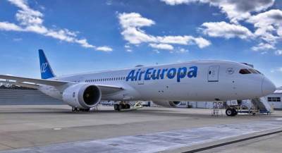 شركة طيران أوروبا الإسبانية تنضم للعديد من نظائرها في وقف الرحلات إلى إسرائيل بسبب الحرب