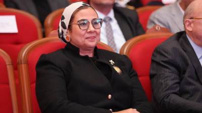 المستشارة أمل عمار تُشيد بدور المرأة في تعزيز العمل التطوعي