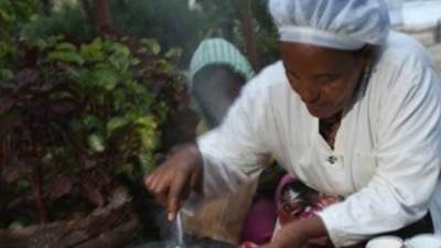 تجارةُ البُخورِ ودورُها في التواصل بين العرب وسكان الساحل الأفريقي