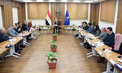 رئيس هيئة الدواء يناقش تعزيز التعاون مع المجلس التصديري للصناعات الطبية