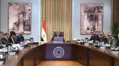 مدبولى يتابع الموقف التنفيذي للمراحل المتبقية لمشروع القطار الكهربائي الخفيف بشرق القاهرة