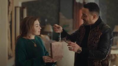 دياب يطالب مي عز الدين بالبحث عن محلل.. أحداث الحلقة الأولي من "قلبي ومفتاحه"