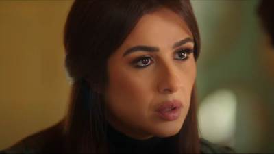 ياسمين عبد العزيز تضبط خيانة خالد سليم مع نيكول سابا