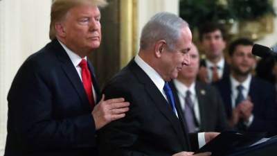 أكسيوس: ترامب يستبعد إسرائيل من جولته بسبب جمود صفقة غزة