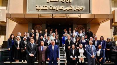 النيابة الإدارية تختتم الدورة التدريبية حول قواعد وتقاليد القضاء 