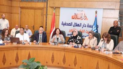 المشاركون في صالون مجلة حواء:  نعيش حياة كريمة في عهد سيادة الرئيس