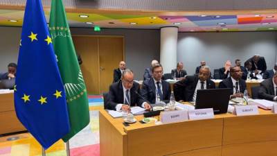 وزير الخارجية يعرب عن التقدير للزخم الذي تشهده العلاقات الاستراتيجية بين مصر وفرنسا في مختلف المجالات