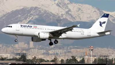 إيران تمدد إلغاء جميع الرحلات الجوية الداخلية والدولية حتى صباح غد