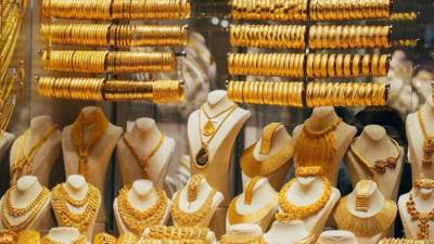 عاجل| سعر الذهب اليوم عيار 21 و سبيكة الذهب ..440 جنيهًا خسارة