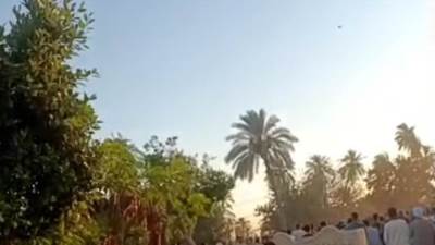 أهالي المنيا يشيعون جثامين الأطفال الثلاثة الذين قتلهم والدهم.. صور