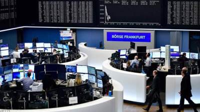 أسهم أوروبا تغلق عند أعلى مستوى في 4 أسابيع بفضل قطاع البنوك
