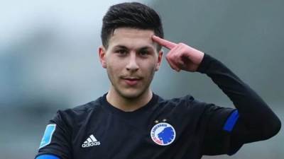  "ميسي" يوقع مع برشلونة.. روني باردجي يصل كتالونيا