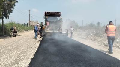 بالصور.. محافظ الغربية يتابع إنهاء أعمال رصف طريق “الشين - قطور”